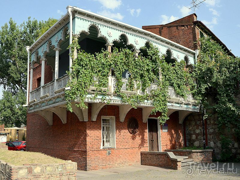 Традиционный грузинский дом фото