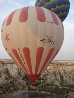 В Турции растет популярность экскурсий на воздушных шарах