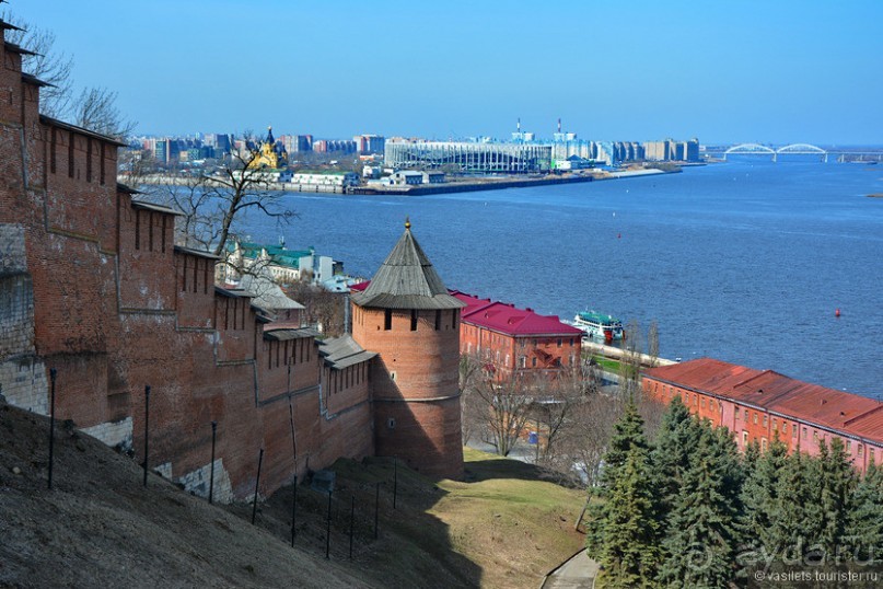 Гор нн. Фуникулер на откосе Нижегородского Кремля.