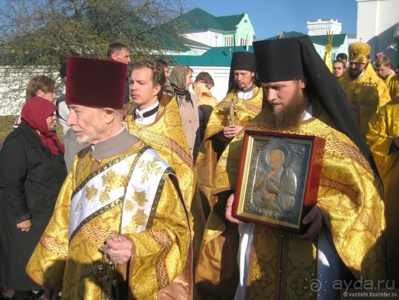 Альбом отзыва "В монастырь... за здоровьем"