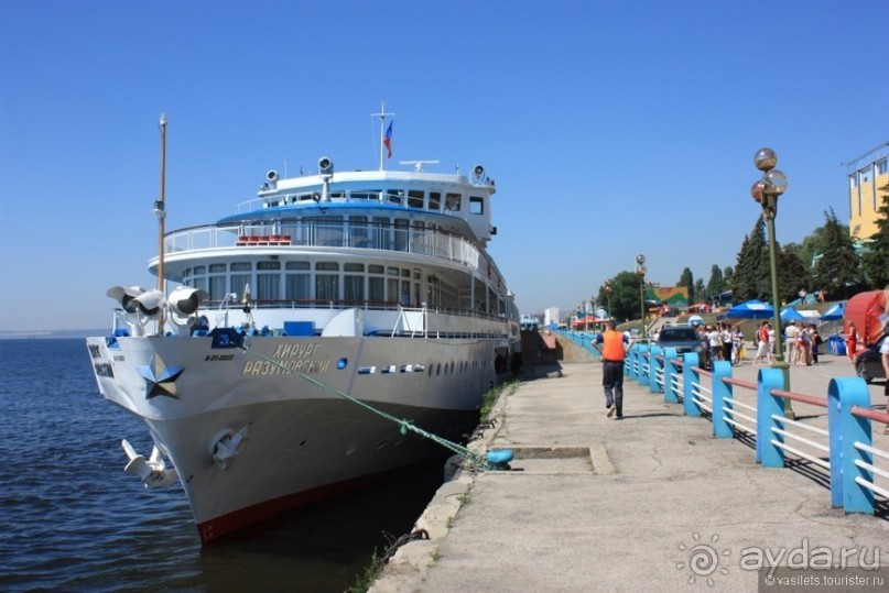 Альбом отзыва "Вверх по Волге-реке, вниз по Волге-реке"