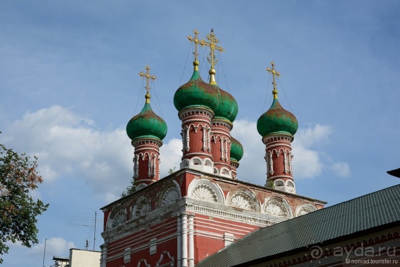 Альбом отзыва "Высоко-Петровский ставропигиальный мужской монастырь"