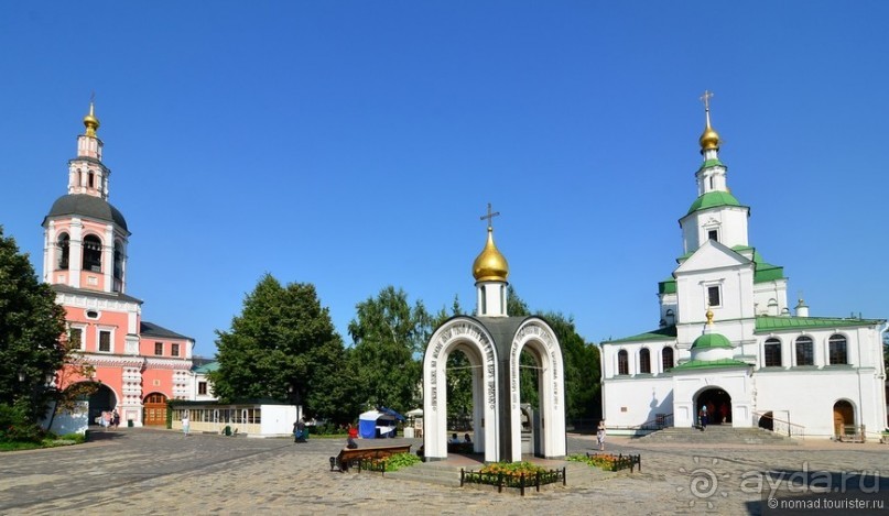 Альбом отзыва "Данилов ставропигиальный мужской монастырь"