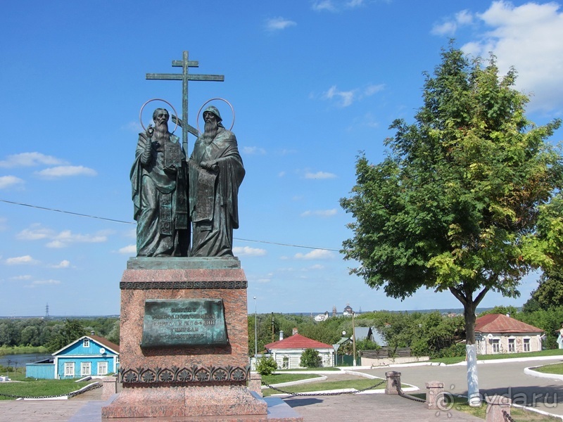 Альбом отзыва "Коломна: кремль, пастила и тени легенд минувших времён"