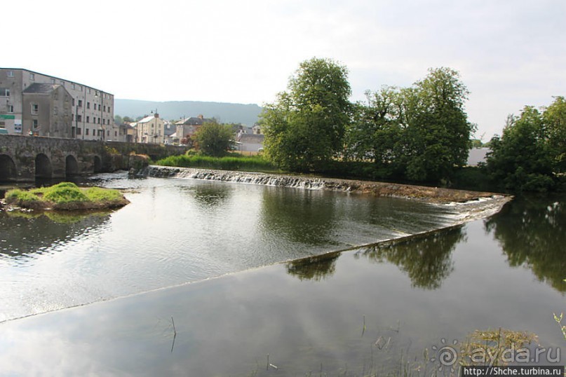 Альбом отзыва "Остановка в городке-наследии Кэр (Heritage town Caher)"