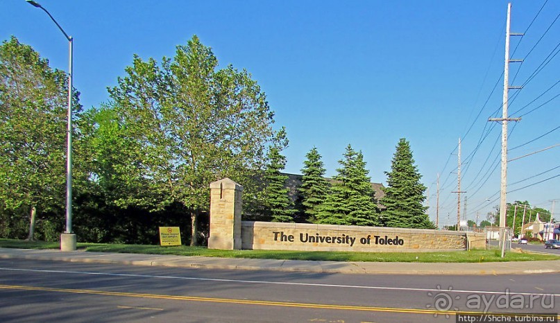 Альбом отзыва "University of Toledo — один из крупнейших университетов США"