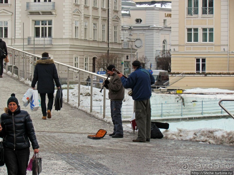 Альбом отзыва "На берегах реки Соленой ( Salzach )"