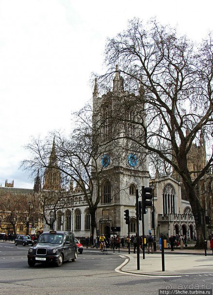 Альбом отзыва "Парламентская площадь (Parliament Square) в Вестминстере"