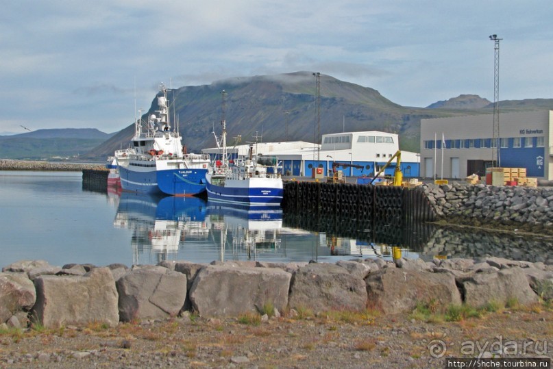 Альбом отзыва "Olafsvik - самый крупный "город" Запада, порт, окрестности"