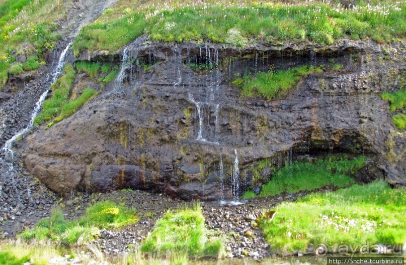 Альбом отзыва "Olafsvik - самый крупный "город" Запада, порт, окрестности"