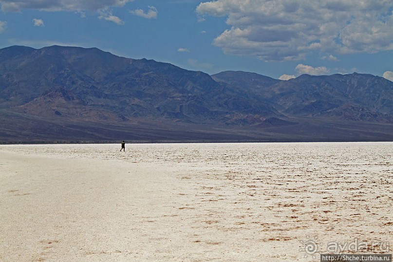 Альбом отзыва "Долина Смерти. Badwater basin — пешком на глубине 86 метров"