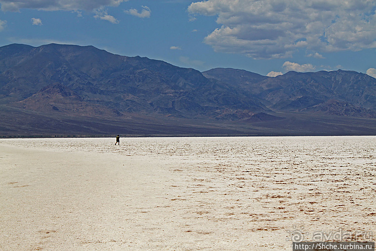 Альбом отзыва "Долина Смерти. Badwater basin — пешком на глубине 86 метров"