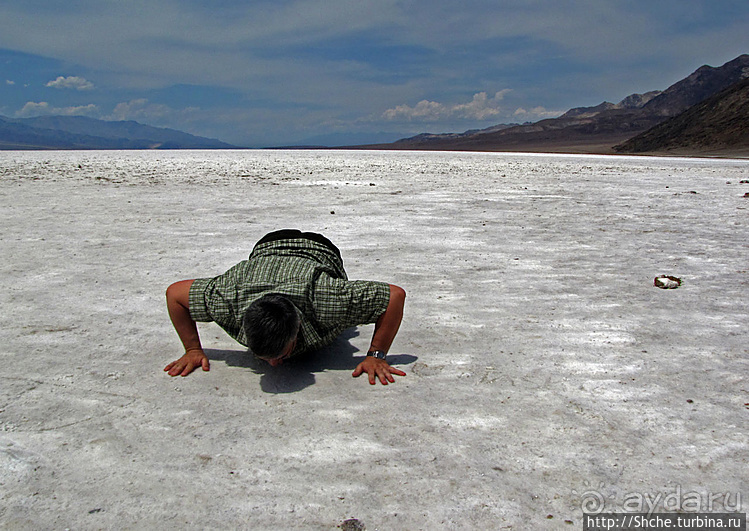 Альбом отзыва "Долина Смерти. Badwater basin — пешком на глубине 86 метров"