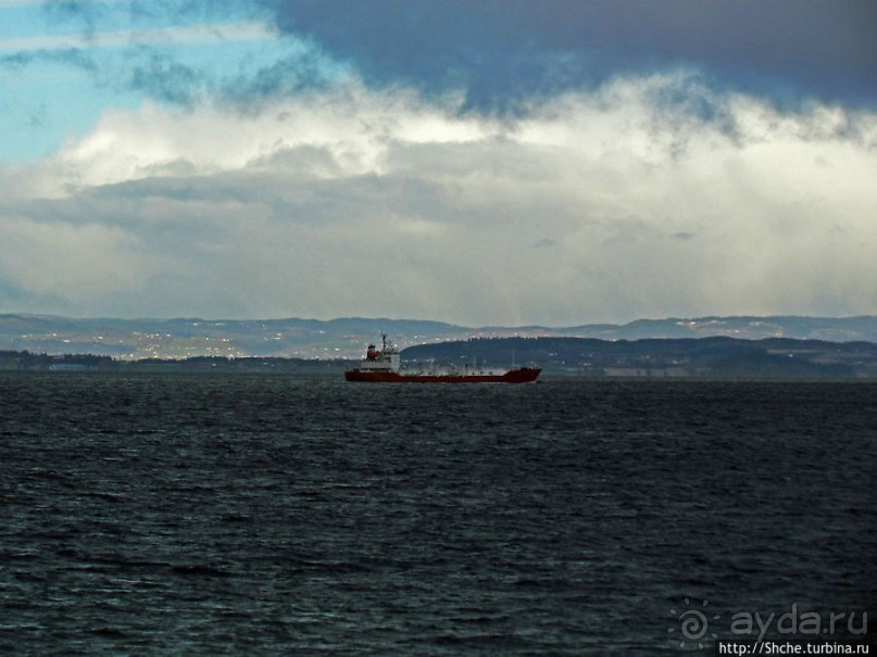 Альбом отзыва "Суровая красота побережья фьерда Strindfjorden"