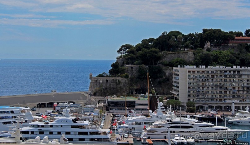 Альбом отзыва "Port Hercule — морские ворота для "богатеньких Буратин""