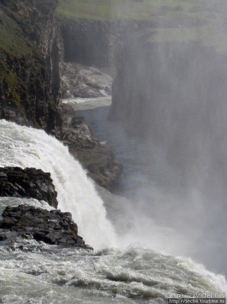 Альбом отзыва ""Золотой" водопад Gullfoss — третий пункт "Золотого Кольца""