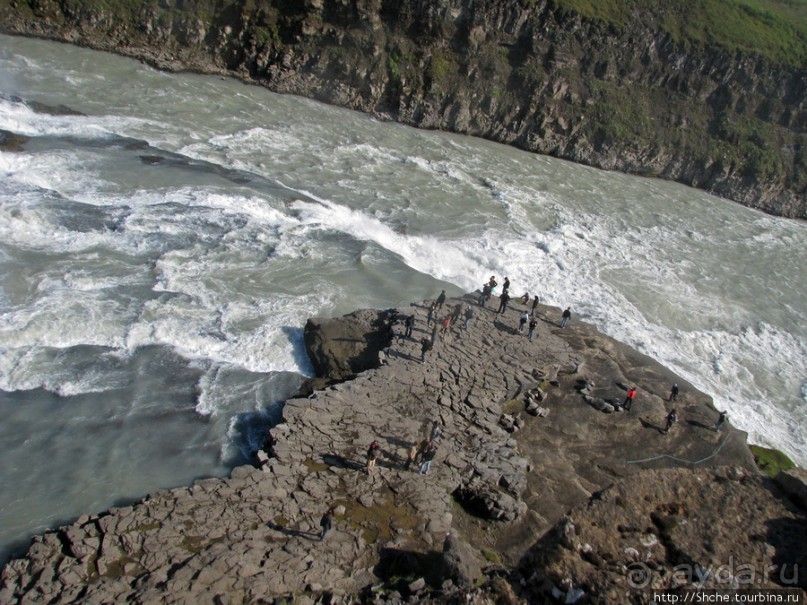 Альбом отзыва ""Золотой" водопад Gullfoss — третий пункт "Золотого Кольца""