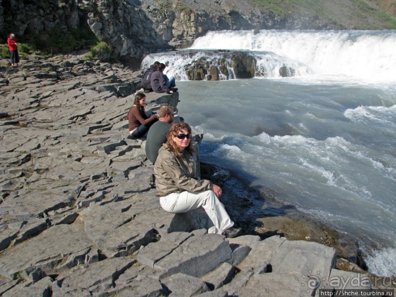 Альбом отзыва ""Золотой" водопад Gullfoss — третий пункт "Золотого Кольца""