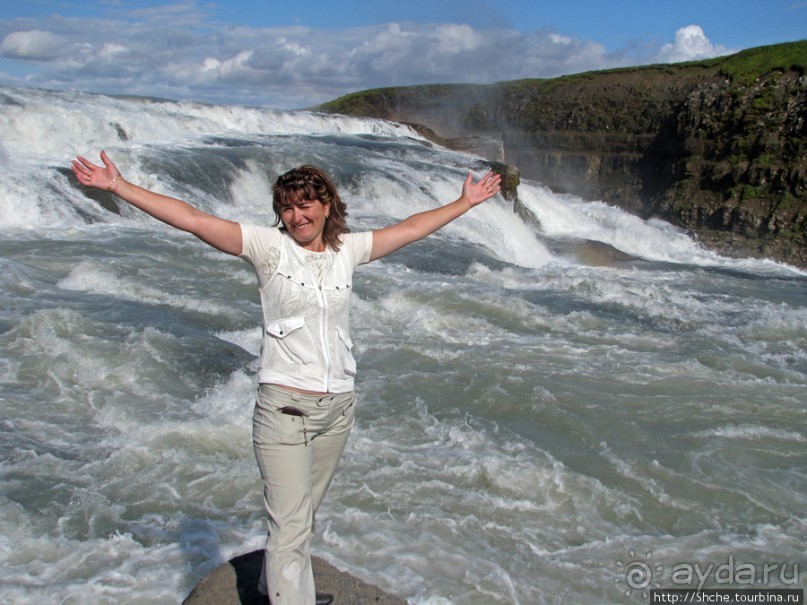 Альбом отзыва ""Золотой" водопад Gullfoss — третий пункт "Золотого Кольца""