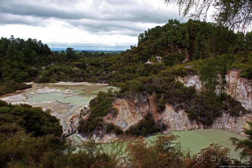 Альбом отзыва ""Священные воды" Wai O Tapu"