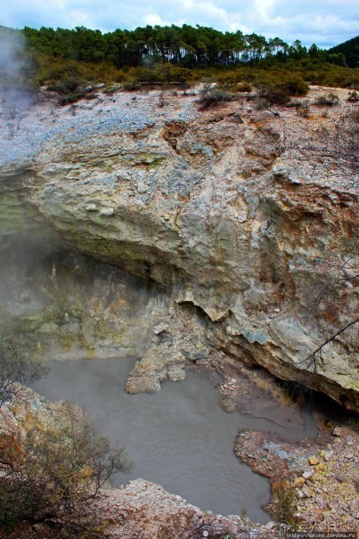 Альбом отзыва ""Священные воды" Wai O Tapu"