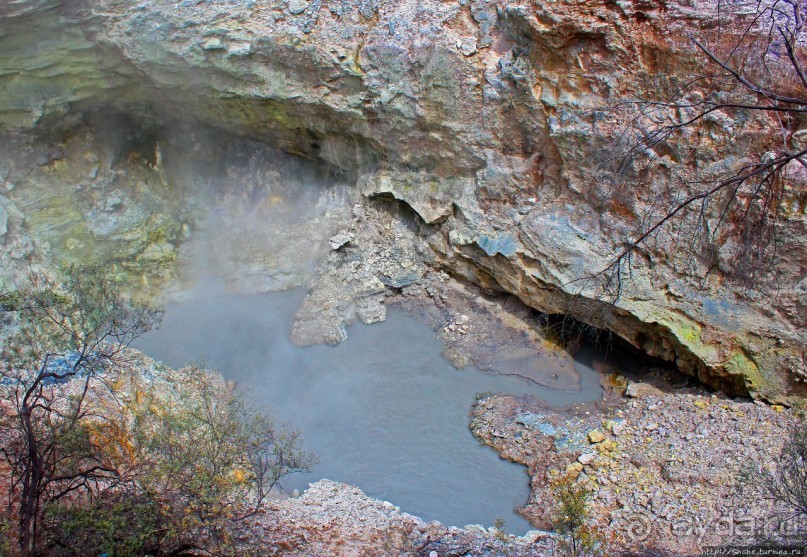 Альбом отзыва ""Священные воды" Wai O Tapu"