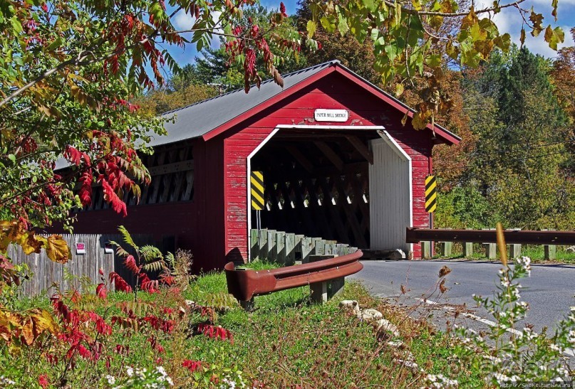 Альбом отзыва "В гостях у Радуги. Крытые мосты Вермонта. Paper Mill Bridge"