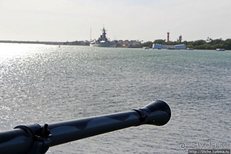 Альбом отзыва "Осмотр подводной лодки USS Bowfin (SS-287) в Перл-Харбор"