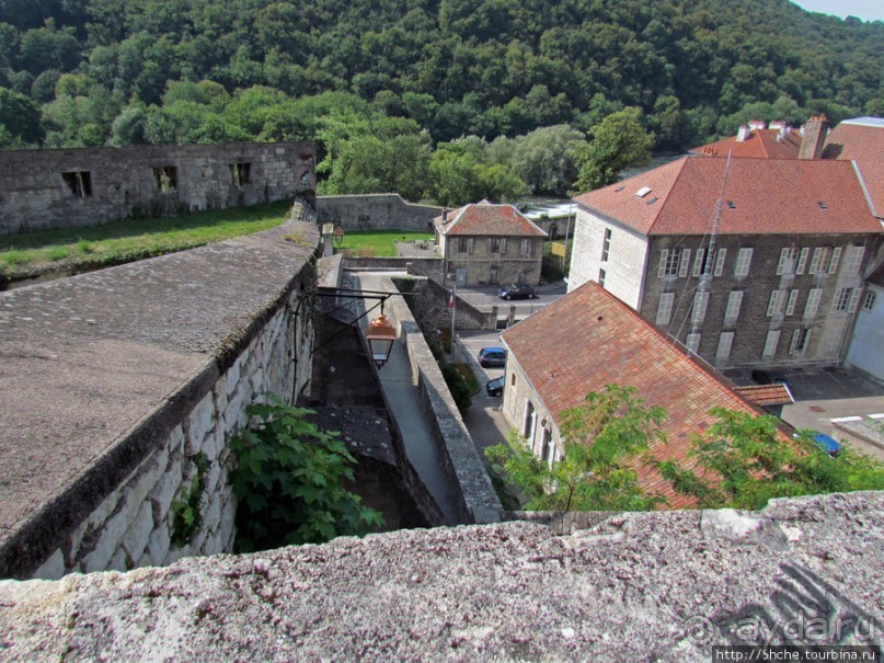 Альбом отзыва "Поднимемся на цитадель (La Citadelle) Безансона"