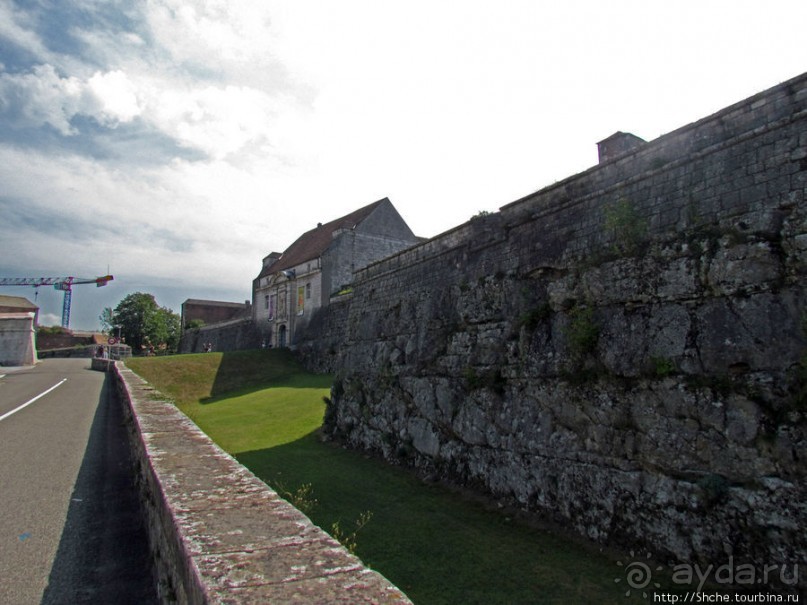 Альбом отзыва "Поднимемся на цитадель (La Citadelle) Безансона"