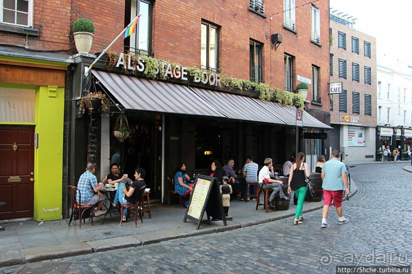 Альбом отзыва "Эстетика ирландского общепита. Район "Temple bar""