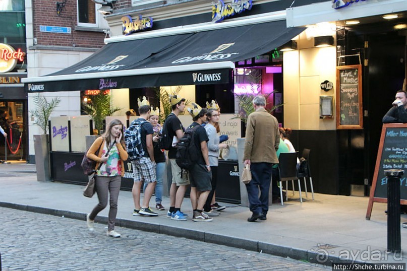 Альбом отзыва "Эстетика ирландского общепита. Район "Temple bar""