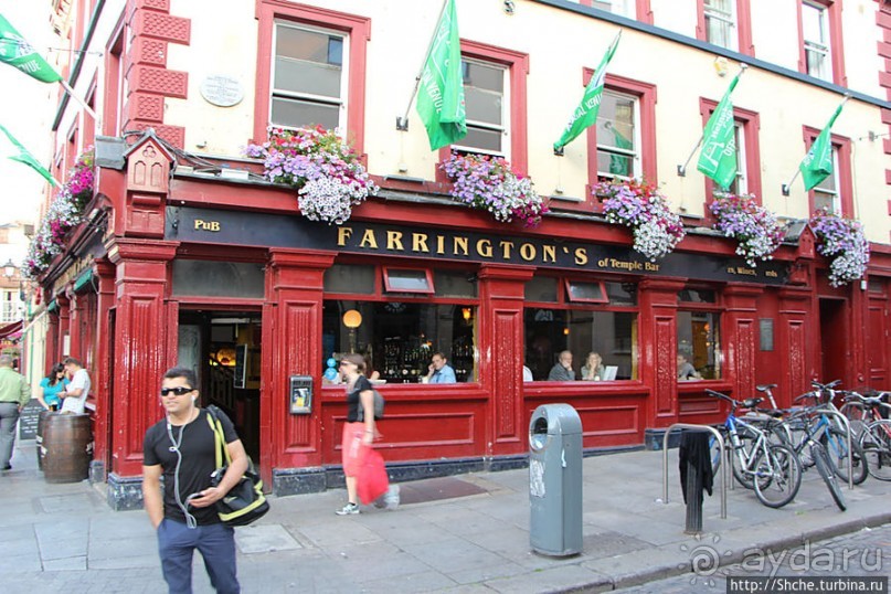 Альбом отзыва "Эстетика ирландского общепита. Район "Temple bar""