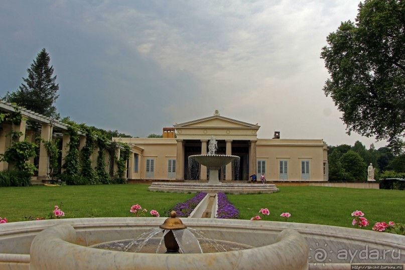 Альбом отзыва "Дворцово-парковый комплекс Потсдама. Neues Palais и др"