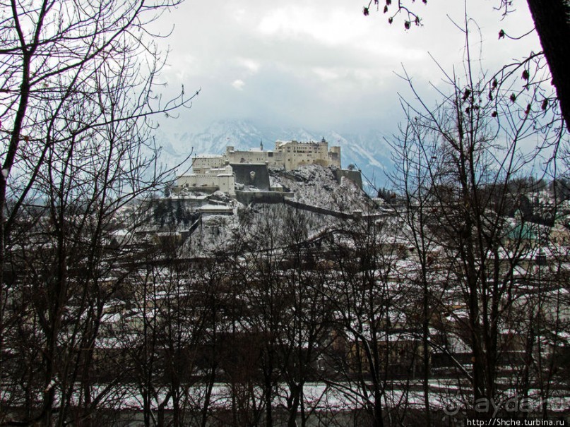 Альбом отзыва "Крепость Хоэнзальцбург (Hohensalzburg). Тысяча и один ракурс"