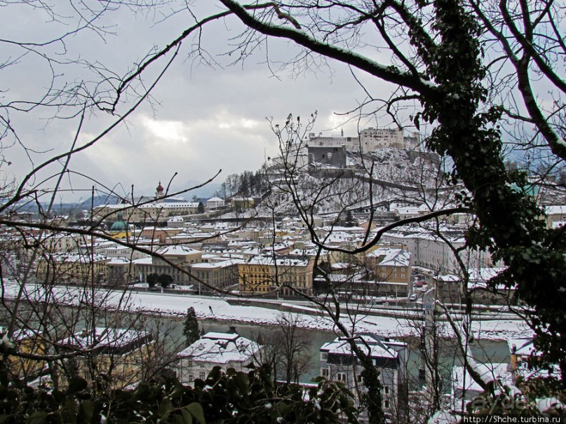 Альбом отзыва "Крепость Хоэнзальцбург (Hohensalzburg). Тысяча и один ракурс"