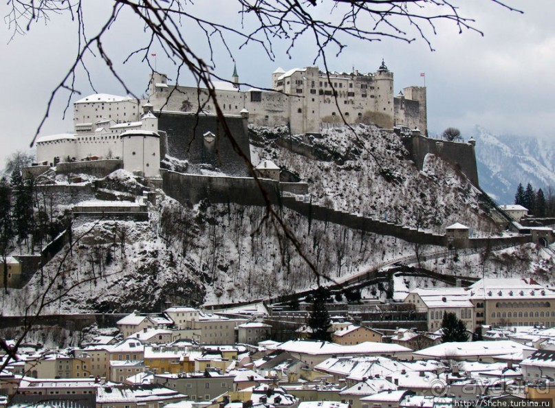 Альбом отзыва "Крепость Хоэнзальцбург (Hohensalzburg). Тысяча и один ракурс"