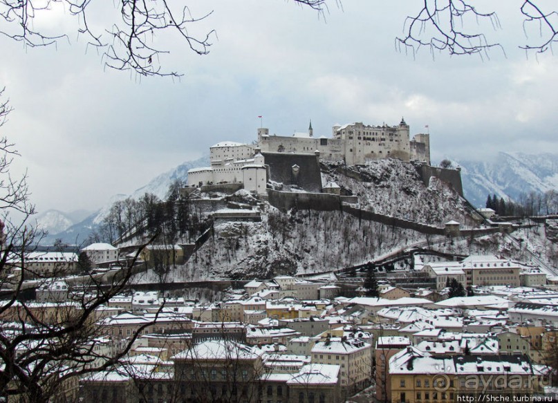 Альбом отзыва "Крепость Хоэнзальцбург (Hohensalzburg). Тысяча и один ракурс"