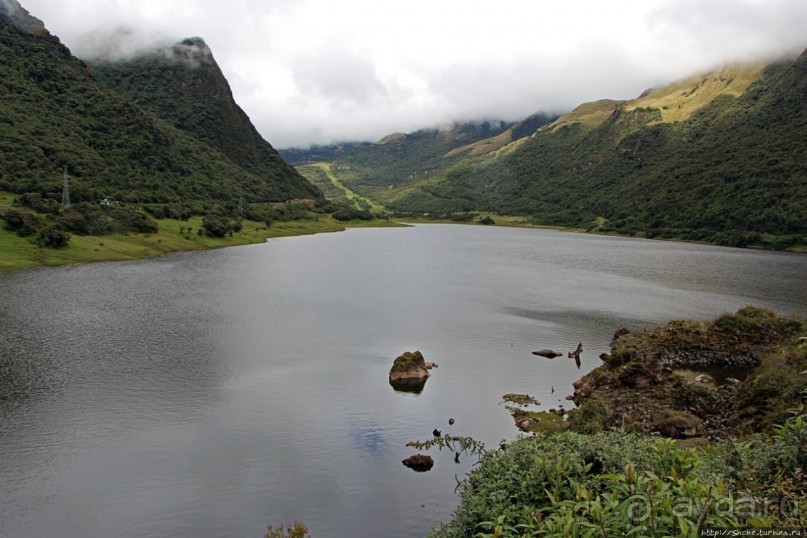 Альбом отзыва "N.P. Cayambe-Coca — горы, реки, водопады. Дорога в облаках"