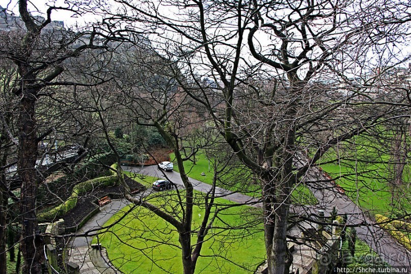 Альбом отзыва "West Princes Street Gardens — центральный парк Эдинбурга"