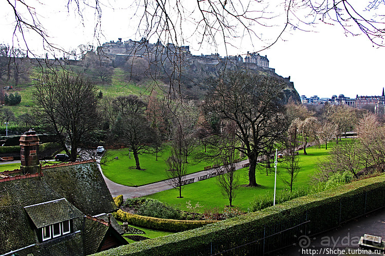 Альбом отзыва "West Princes Street Gardens — центральный парк Эдинбурга"