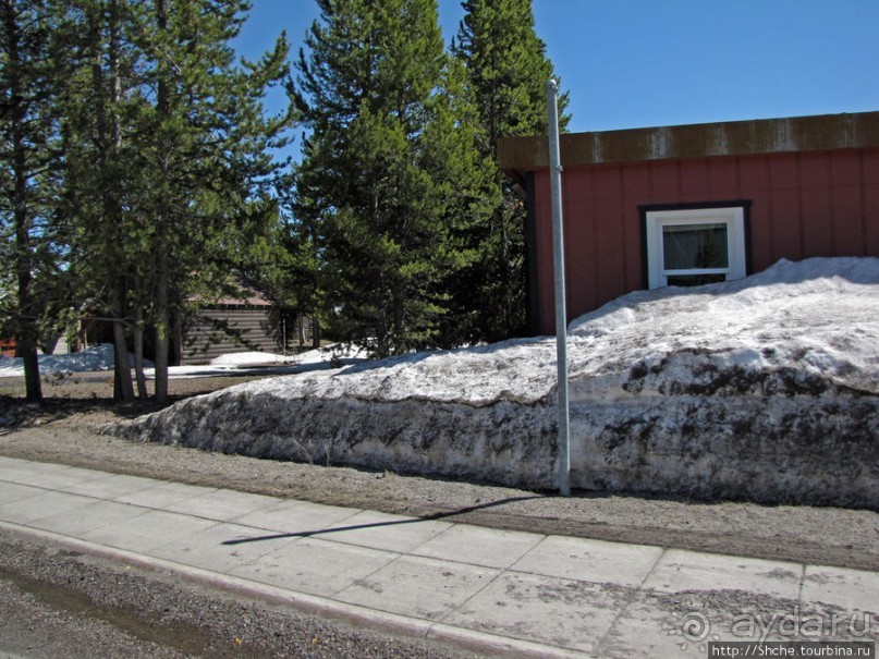 Альбом отзыва "West Yellowstone - западные ворота нац. парка Йеллоустоун"