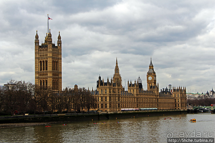 Альбом отзыва "Дворец Парламента Великобритании и знаметитый Биг Бен"