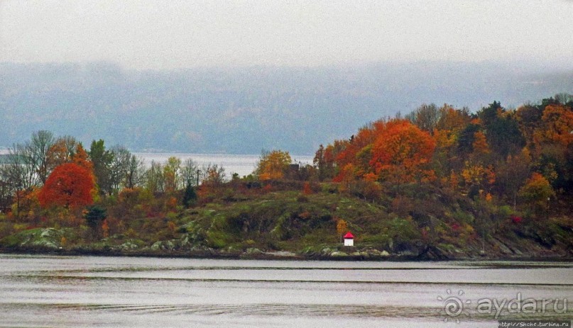 Альбом отзыва "Осло-фьорд с крыши "Айсберга""