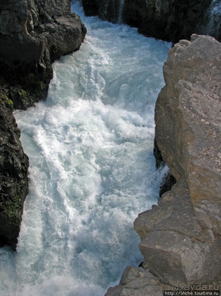 Альбом отзыва "Barnafoss — такой недетский "детский водопад""