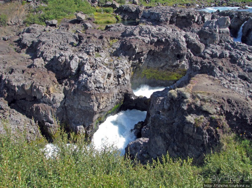 Альбом отзыва "Barnafoss — такой недетский "детский водопад""