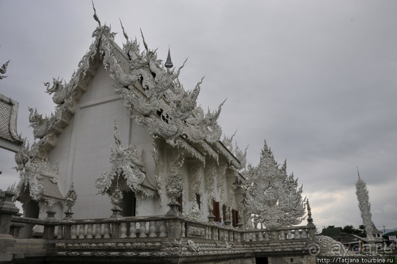 Альбом отзыва "Белый храм Wat Rong Khun"