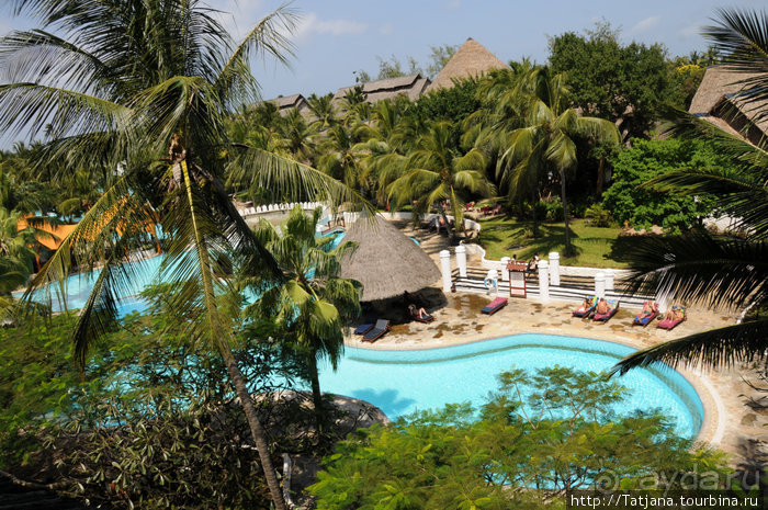 Альбом отзыва "Популярный отель на побережье Diani Beach"