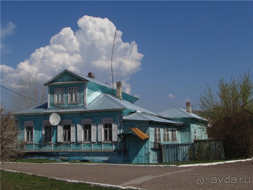 Альбом отзыва "Вольск под облаками"