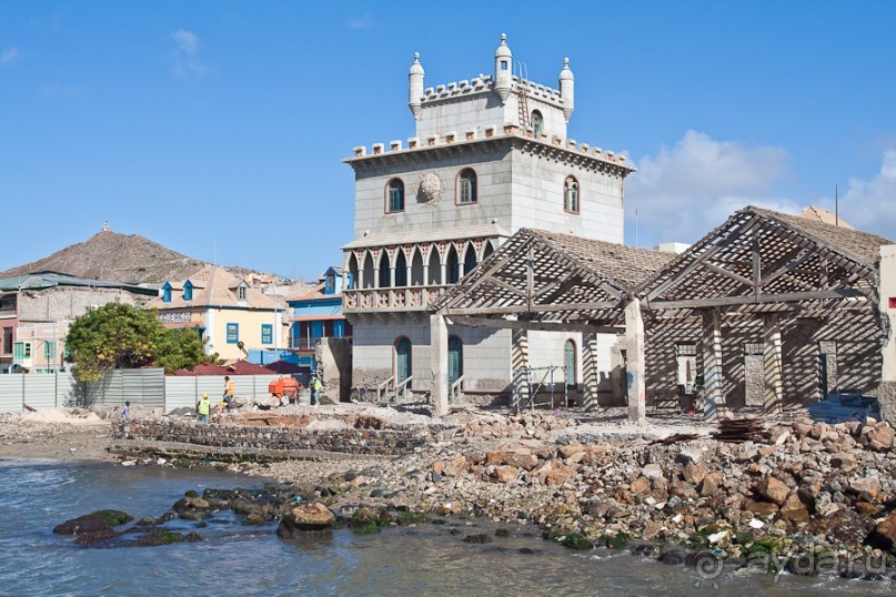 Альбом отзыва "Остров São Vicente, город Mindelo, Cape Verde (2/4)"